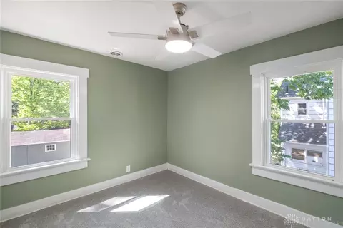 Bedroom - 1622 Mayo Ave, Kettering, OH 45409 photo 4 of 5