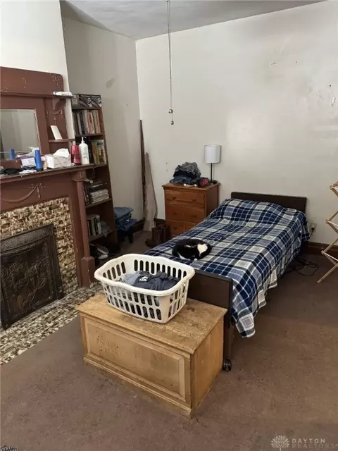 130 W Liberty St, Springfield, OH 45506 photo 3