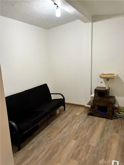 6365 Springfield Xenia Rd, Springfield, OH 45502 photo 10