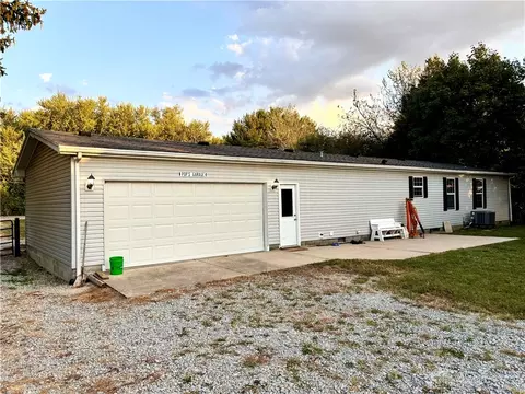 6365 Springfield Xenia Rd, Springfield, OH 45502 photo 15