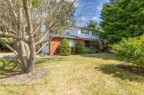 5059 Cox Smith Rd, Mason, OH 45040