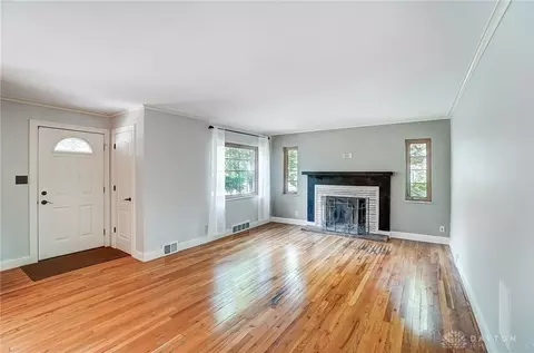 400 N Claridge Dr, Kettering, OH 45429 photo 10