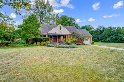 400 N Claridge Dr, Kettering, OH 45429 photo 5