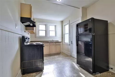 1819 Lawn Ave, Cincinnati, OH 45237 photo 10