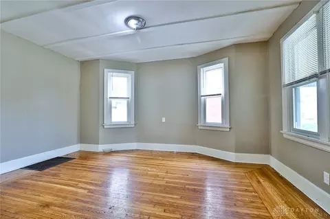 1819 Lawn Ave, Cincinnati, OH 45237 photo 8