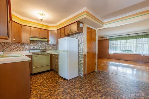 2708 Wehrly Ave, Kettering, OH 45419 photo 6