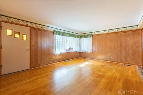 2708 Wehrly Ave, Kettering, OH 45419 photo 4