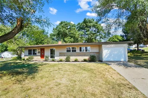 617 E 2nd St, Franklin, OH 45005