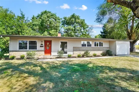 617 E 2nd St, Franklin, OH 45005 photo 2