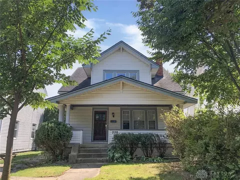 220 Knecht Dr, Dayton, OH 45405
