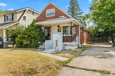824 Santa Cruz Ave, Dayton, OH 45410