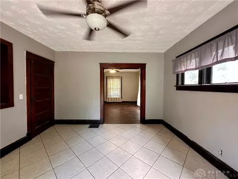 321 S Belmont Ave, Springfield, OH 45505 photo 12