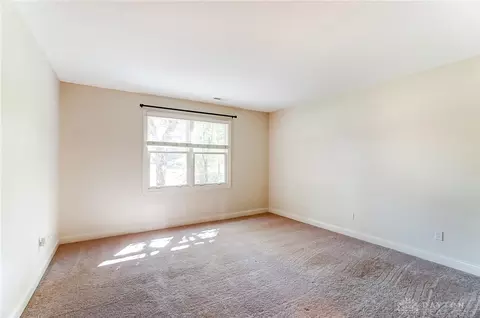 892 Eagle Run Dr, Centerville, OH 45458 photo 38