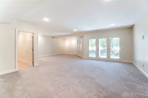 892 Eagle Run Dr, Centerville, OH 45458 photo 31