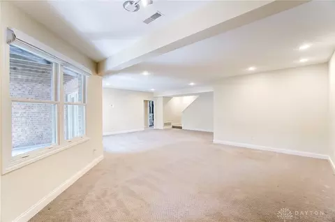 892 Eagle Run Dr, Centerville, OH 45458 photo 34