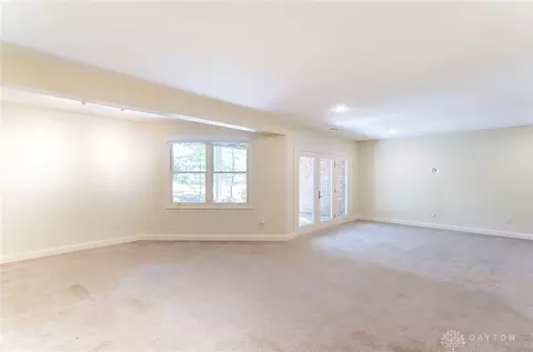 892 Eagle Run Dr, Centerville, OH 45458 photo 35