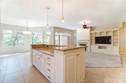 892 Eagle Run Dr, Centerville, OH 45458 photo 13