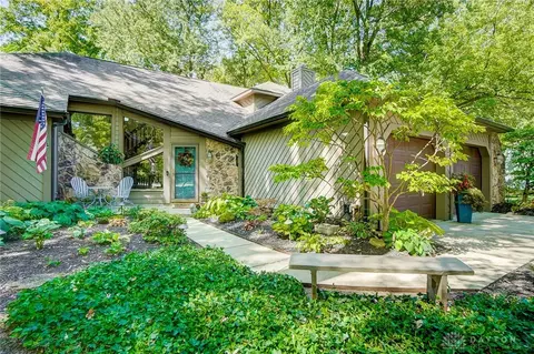 Exterior - 1122 Green Tree Dr, Dayton, OH 45429 photo 5 of 28
