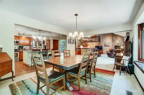 Dining - 1122 Green Tree Dr, Dayton, OH 45429 photo 5 of 5