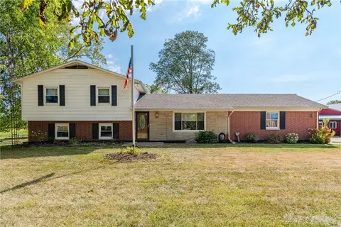 4919 Panhandle Rd, Saint Paris, OH 43072