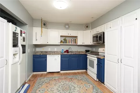 Kitchen - 258 Thompson St, Morrow, OH 45152 photo 1 of 2