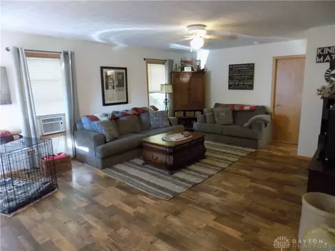 22 Maxon St, Jamestown, OH 45335 photo 5