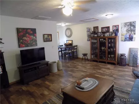 22 Maxon St, Jamestown, OH 45335 photo 8