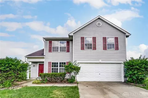 5500 Stone Path Dr, Middletown, OH 45042
