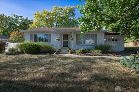 25 Foxridge Dr, Kettering, OH 45429 photo 37