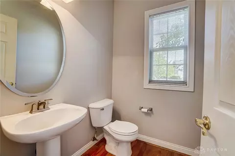 Bath - 380 Thomas Dr, Springboro, OH 45066 photo 1 of 11