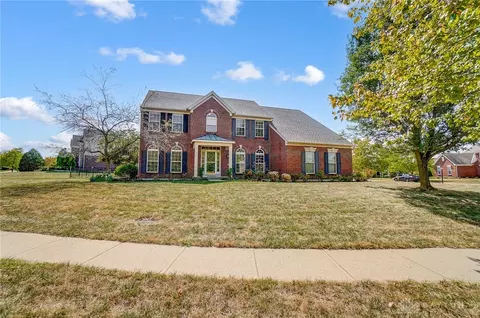 Exterior - 380 Thomas Dr, Springboro, OH 45066 photo 6 of 15