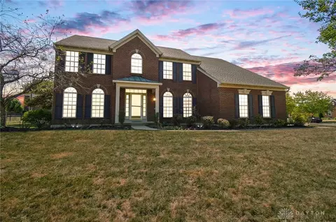 380 Thomas Dr, Springboro, OH 45066