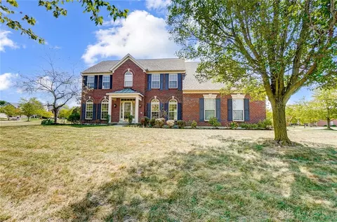 Exterior - 380 Thomas Dr, Springboro, OH 45066 photo 5 of 15