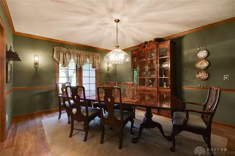 Dining - 1087 Highpoint Dr, Springboro, OH 45066 photo 1 of 3