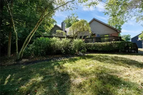 Exterior - 1087 Highpoint Dr, Springboro, OH 45066 photo 11 of 16