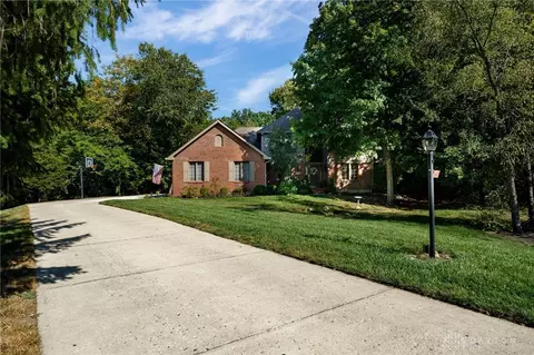 Exterior - 1087 Highpoint Dr, Springboro, OH 45066 photo 16 of 16