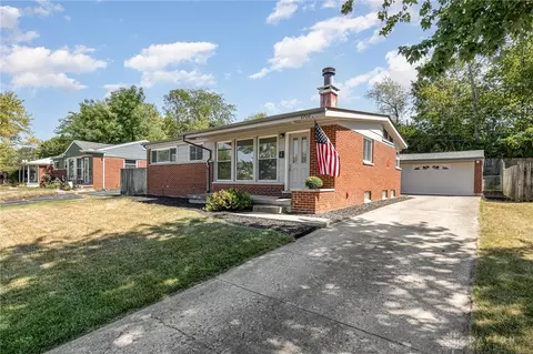 3700 Braddock St, Kettering, OH 45420