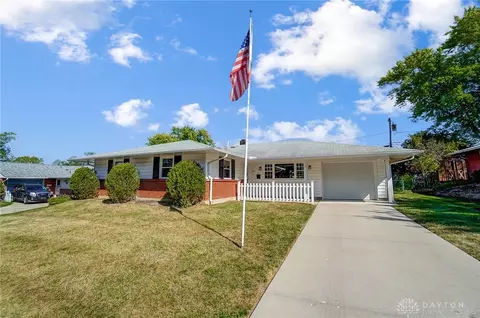 5915 Corsica Dr, Huber Heights, OH 45424