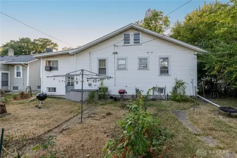 2854 Lansing Dr, Dayton, OH 45420 photo 2