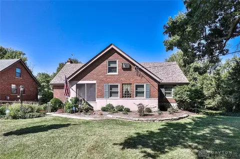 5365 Clover Leaf Ln, Cincinnati, OH 45239