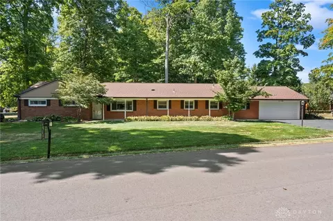 2748 Ater Dr, Dayton, OH 45434