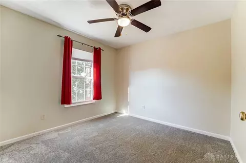 Bedroom - 25 E Long Meadow Dr, Springboro, OH 45066 photo 9 of 10