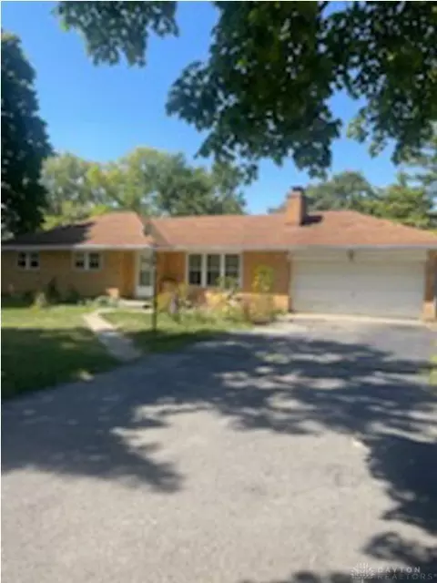 5225 Old Troy Pike, Dayton, OH 45424