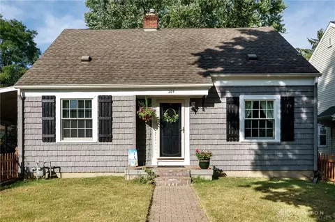 264 Corwin Ave, Xenia, OH 45385