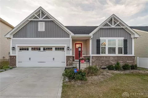 5139 Red Buckeye Dr, Tipp City, OH 45371