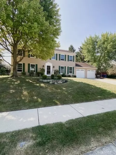 1901 Carlyle Dr, Piqua, OH 45356