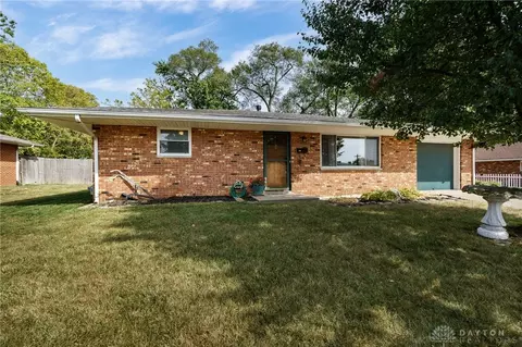 106 Normal Dr, Franklin, OH 45005 photo 3