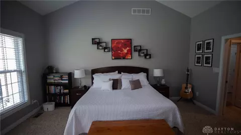 Bedroom - 304 Yankee Trace Dr, Centerville, OH 45458 photo 2 of 10