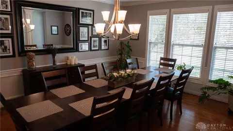Dining - 304 Yankee Trace Dr, Centerville, OH 45458 photo 3 of 6