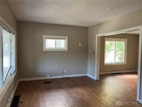 4332 W 8th St, Cincinnati, OH 45205 photo 3
